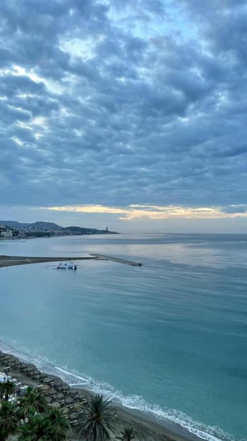 Penthouse Puerta De Pedregalejo Daire Málaga Dış mekan fotoğraf