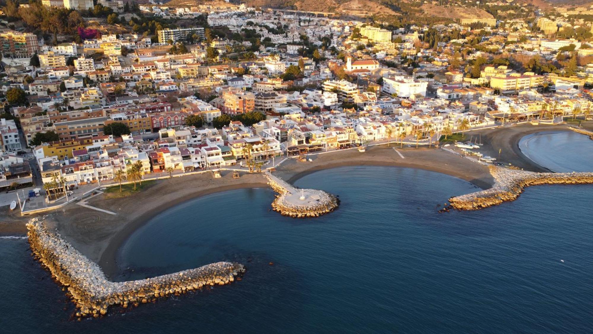 Penthouse Puerta De Pedregalejo Daire Málaga Dış mekan fotoğraf